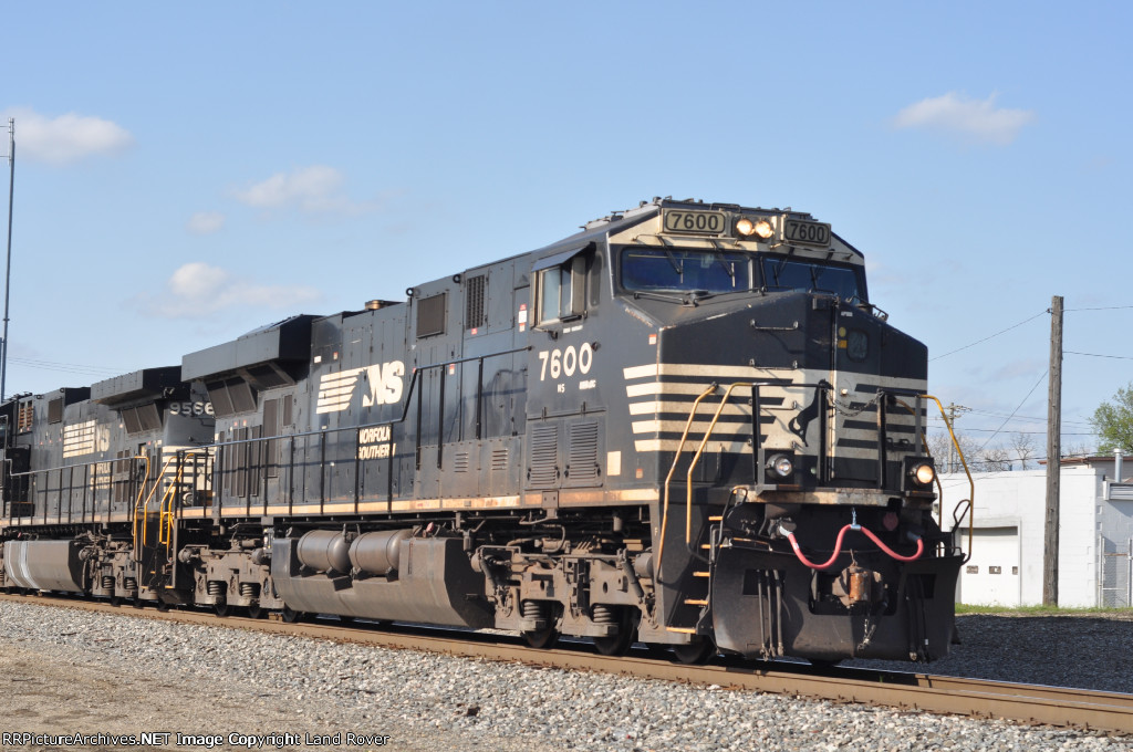 NS 7600 East